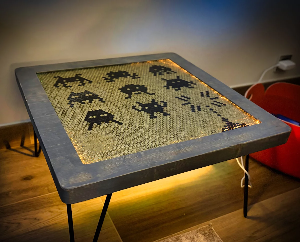 Table basse 6 figurines